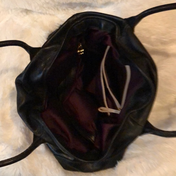 black leather women’s purse. By B makowsky - Picture 3 of 4